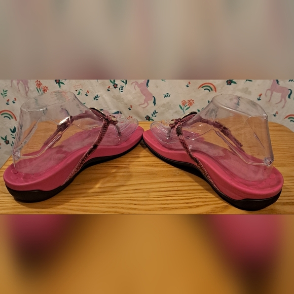 NWOT Vionic Karina Pink Snake Leather Boho Casual Orthotic Sandal Shoe SZ 6 - Picture 4 of 7